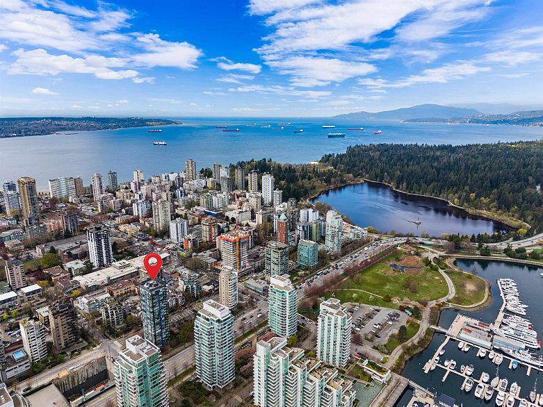 1002 1723 Alberni Street