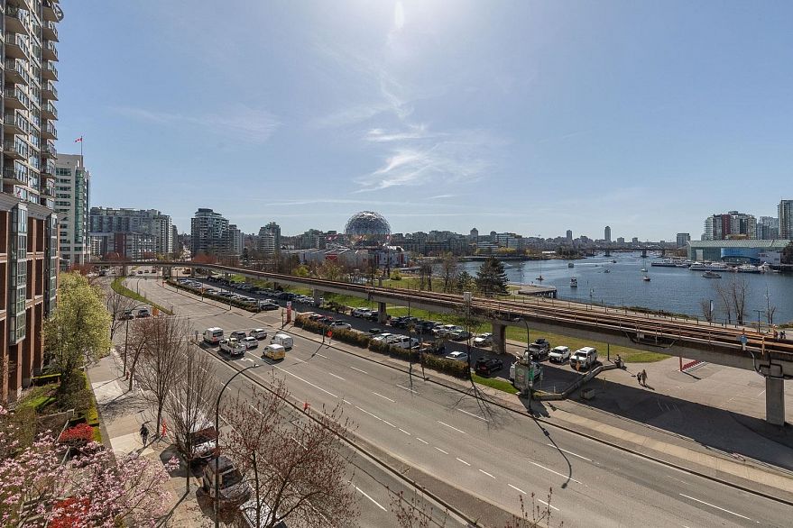 605 120 Milross Avenue