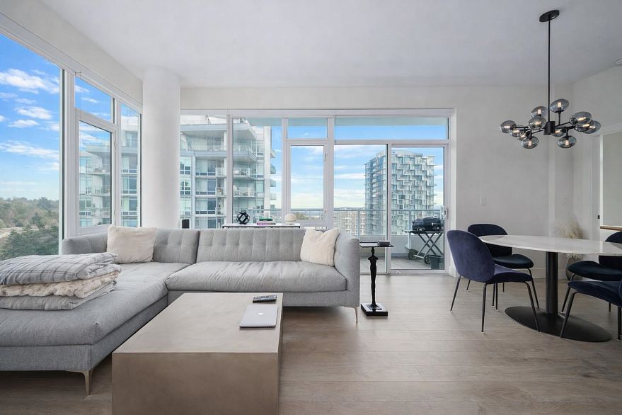 1601 8533 River District Crossing