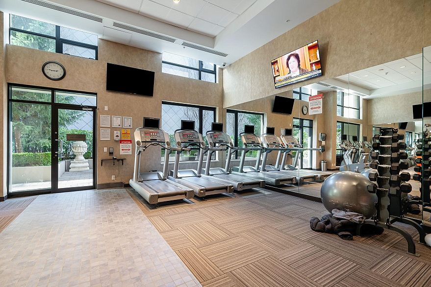 2203 788 Richards Street