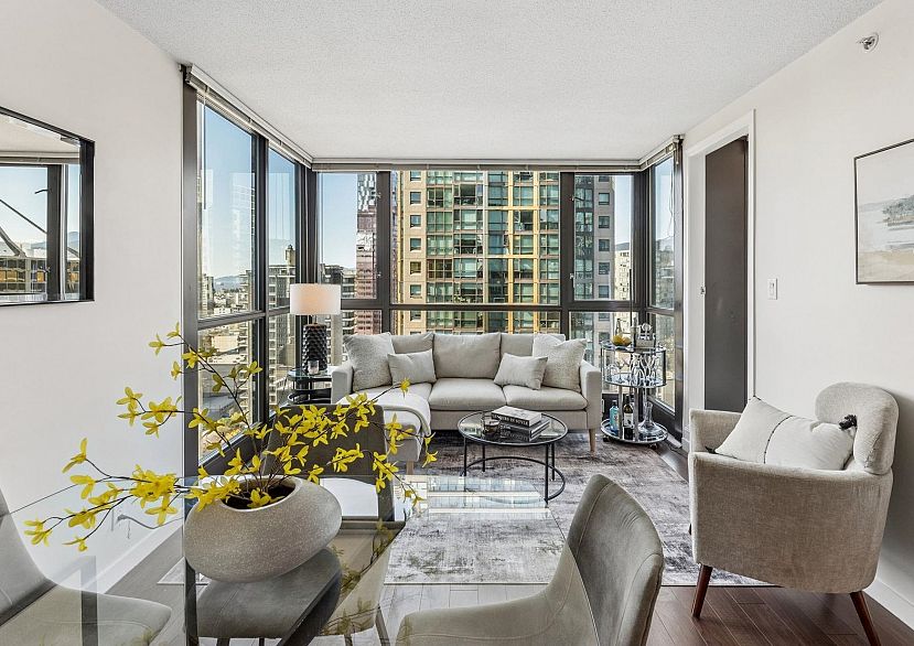 1907 1331 Alberni Street