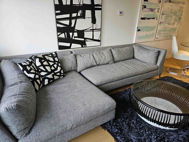 702 1325 Rolston Street