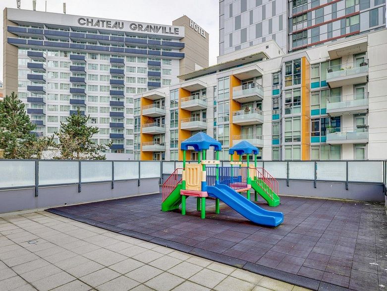 1003 1199 Seymour Street