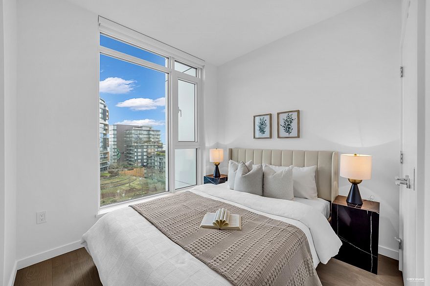 705 8415 Granville Street