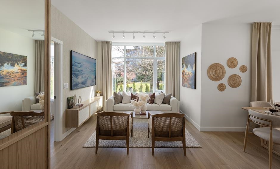 1310 6138 Birney Avenue