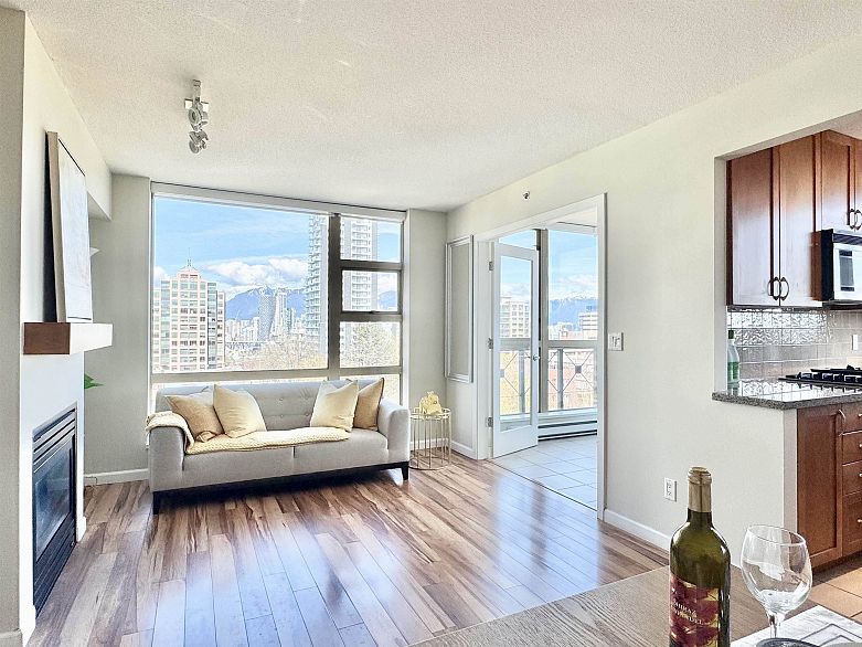 905 1316 W 11th Avenue