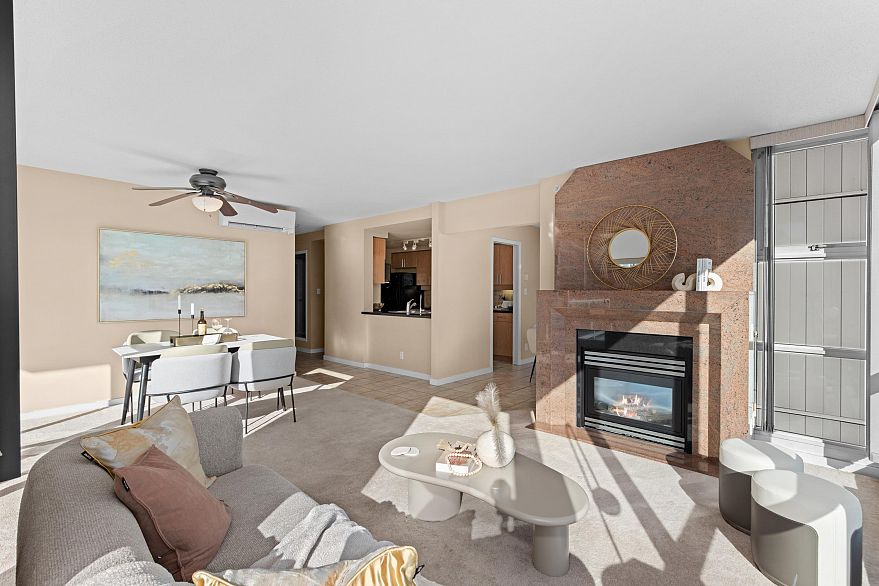 1703 1077 Marinaside Crescent