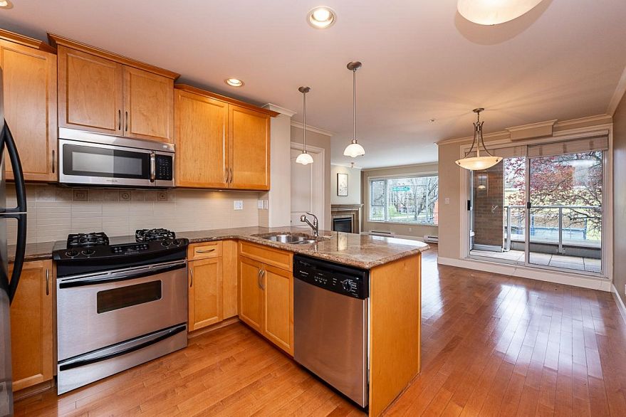 203 2103 W 45th Avenue