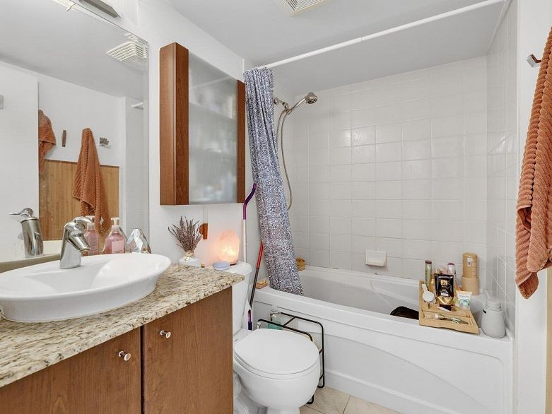 1003 1199 Seymour Street