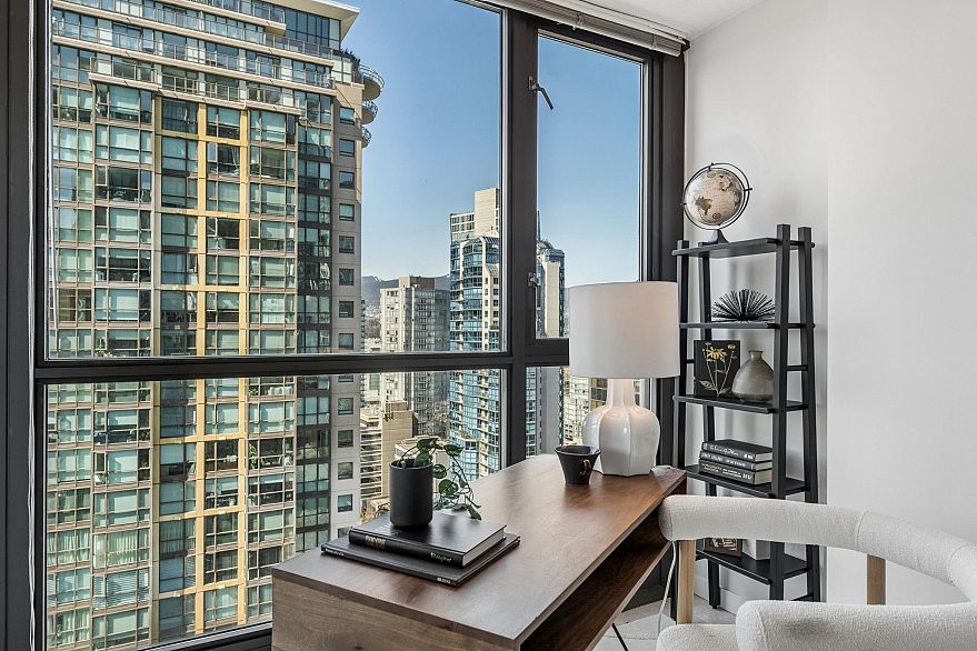 1907 1331 Alberni Street