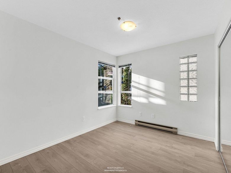 202 966 W 14th Avenue