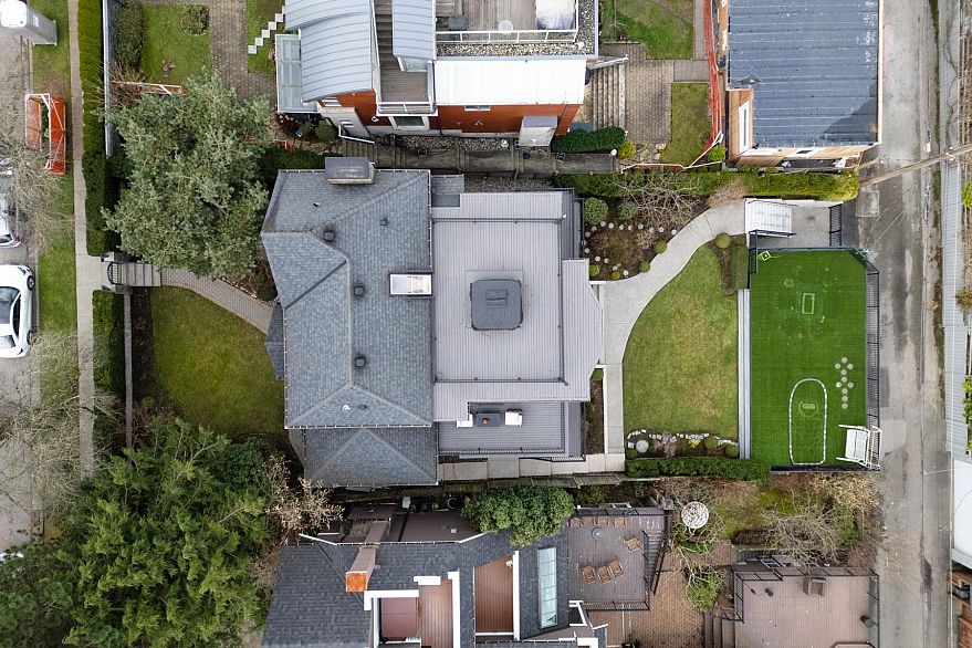 3936 Quesnel Drive