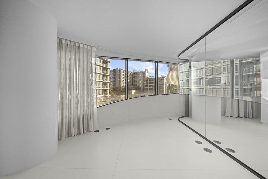 706 1033 Nelson Street