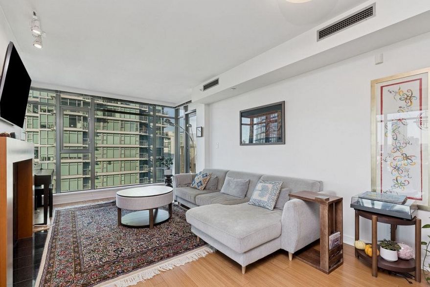 1202 1680 Bayshore Drive