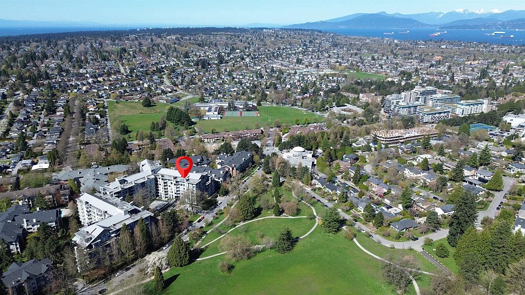 613 4685 Valley Drive