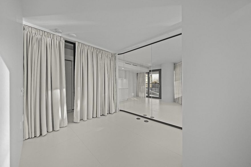 706 1033 Nelson Street