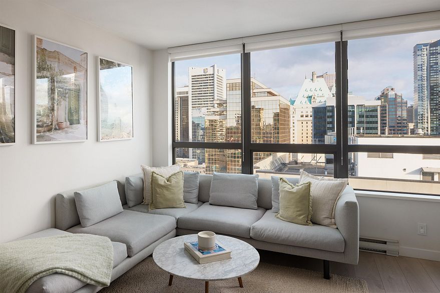 1916 938 Smithe Street