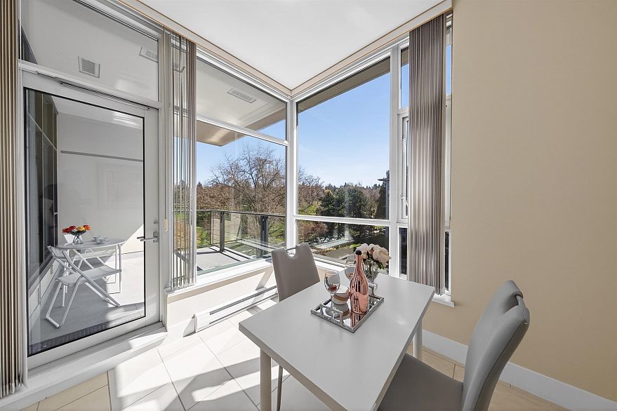 613 4685 Valley Drive