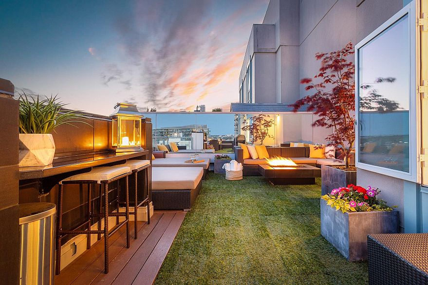 PH1 930 Cambie Street