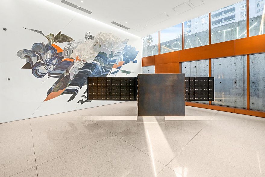 306 1480 Howe Street