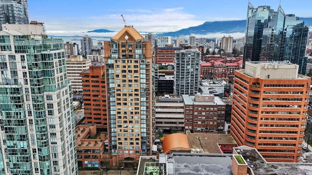 609 1189 Howe Street