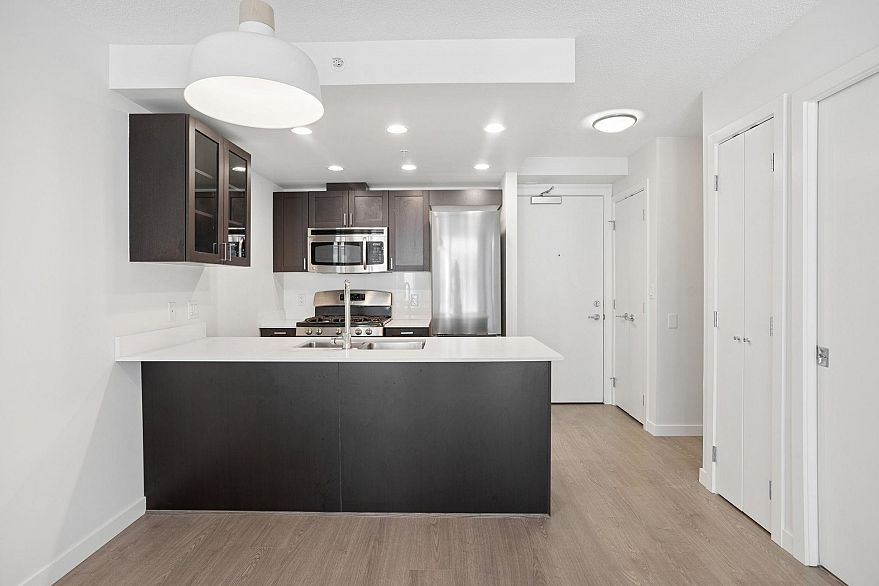 205 4815 Eldorado Mews