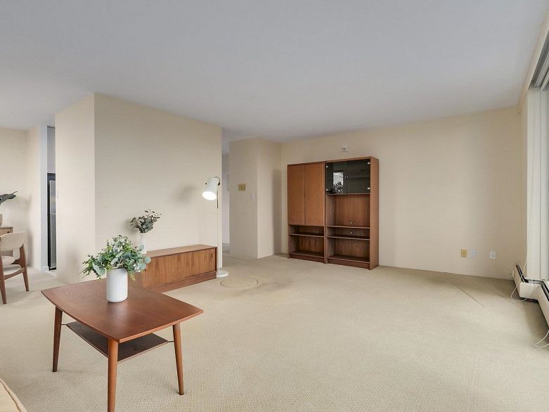 602 5350 Balsam Street