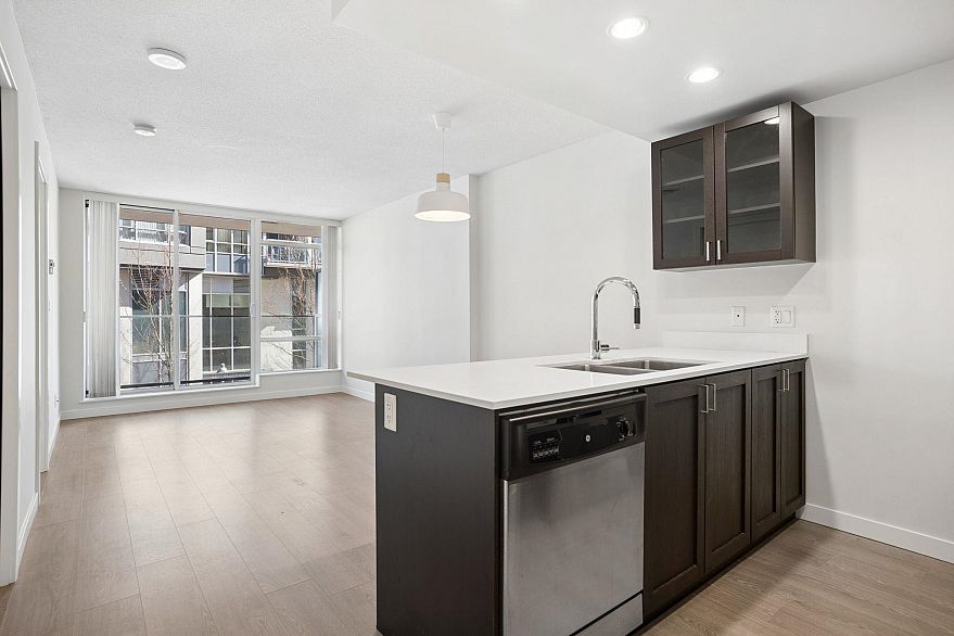 205 4815 Eldorado Mews