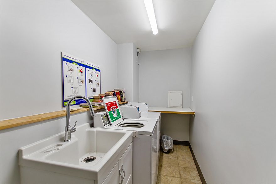 308 1250 Burnaby Street