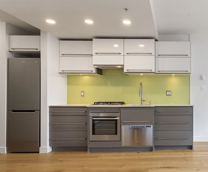 710 718 Main Street