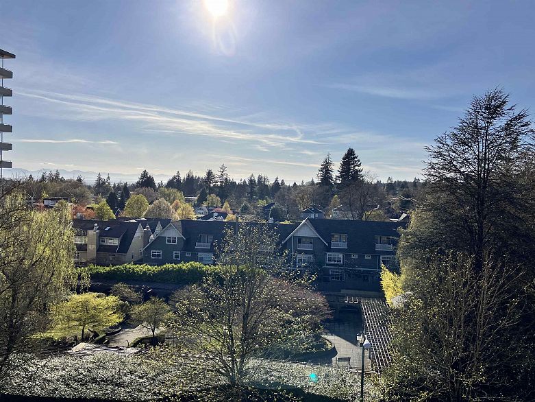 602 5350 Balsam Street