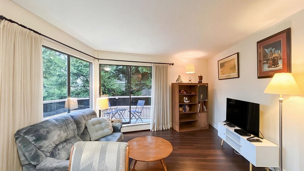 305 2190 W 8th Avenue