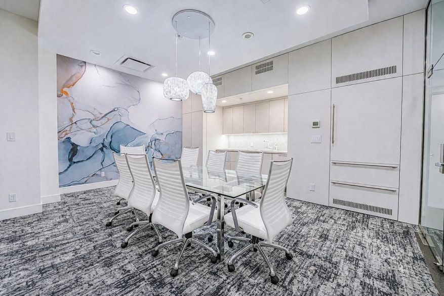 1301 1233 W Cordova Street