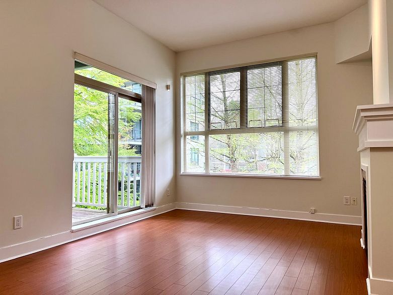 1314 4655 Valley Drive