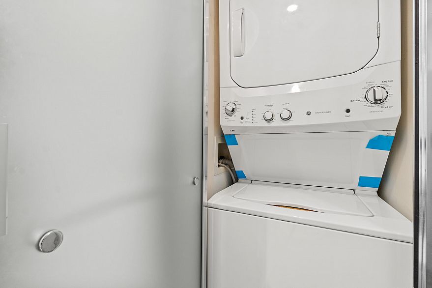 2709 501 Pacific Street