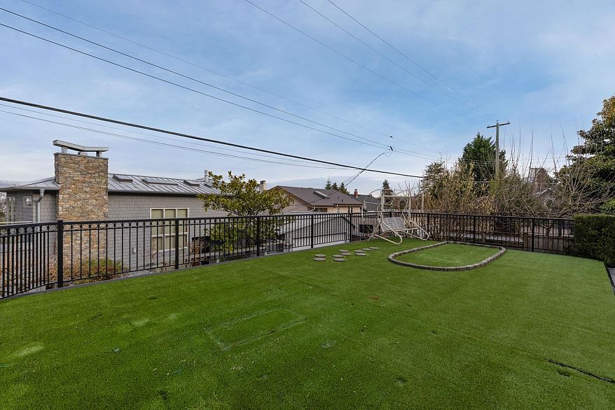 3936 Quesnel Drive