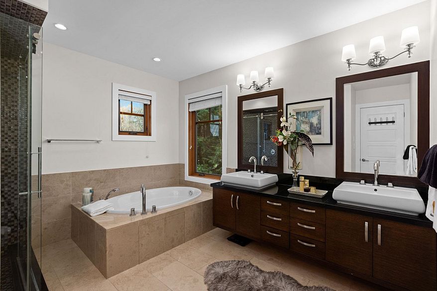 3936 Quesnel Drive