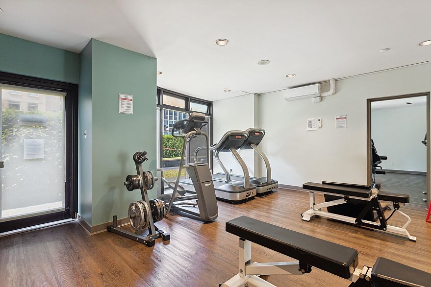 13C 1500 Alberni Street