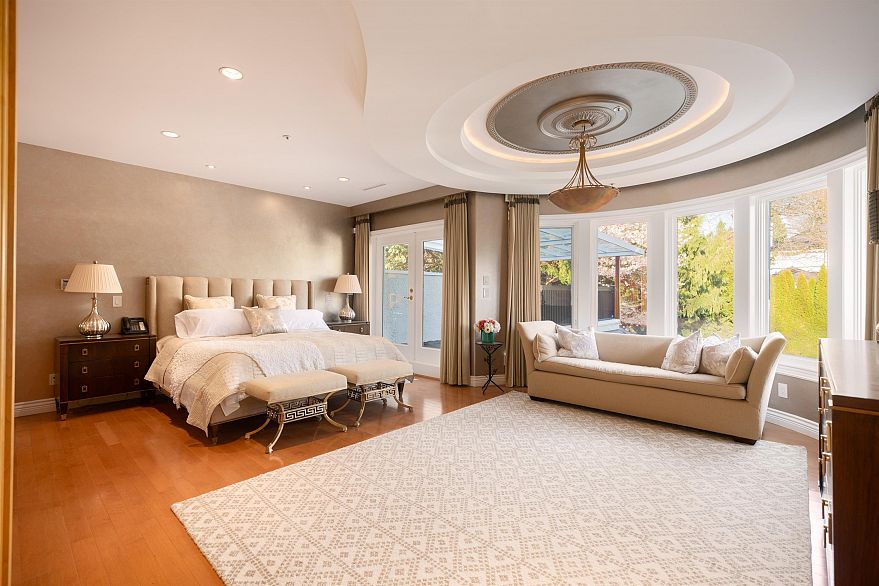 6388 Wiltshire Street