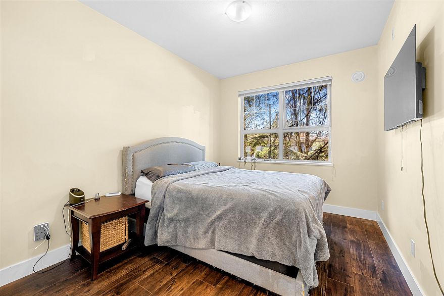 1217 4655 Valley Drive