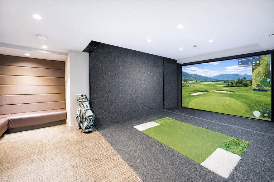 2001 277 Thurlow Street