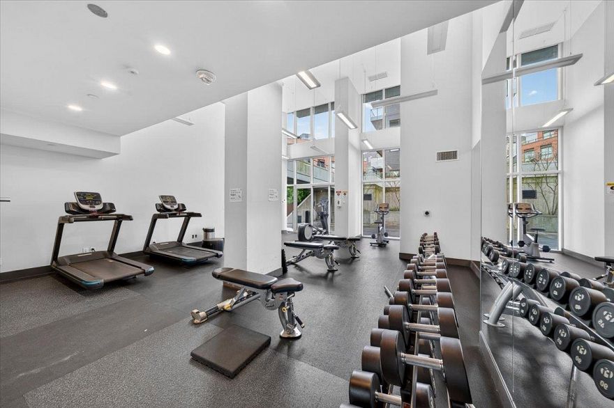 1403 3581 E Kent Avenue North Avenue