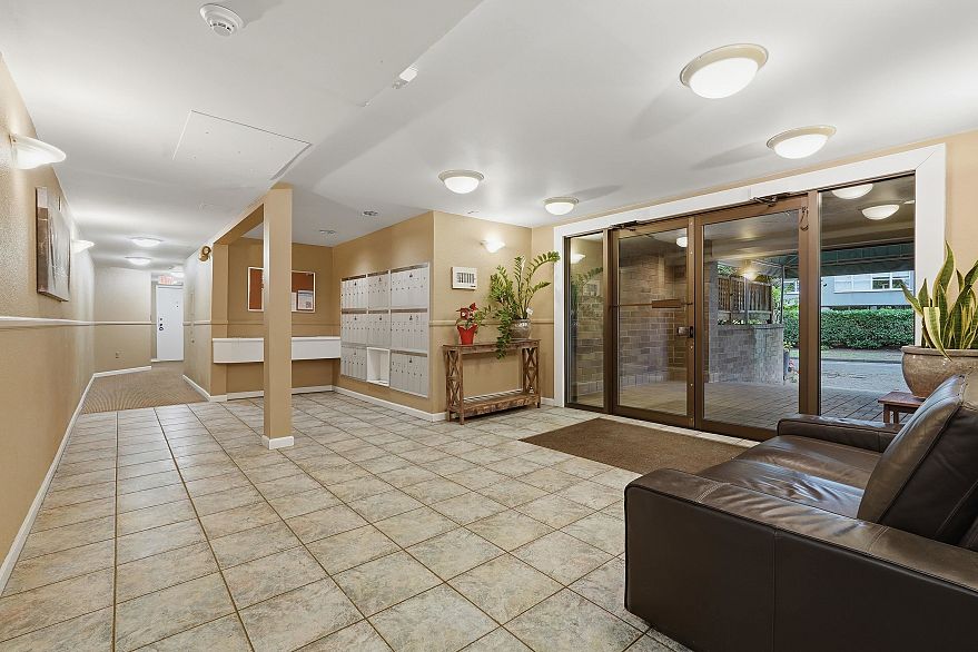 412 1718 Nelson Street