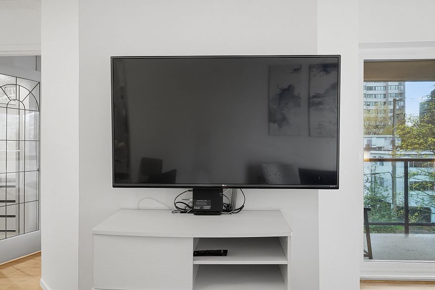 412 1718 Nelson Street