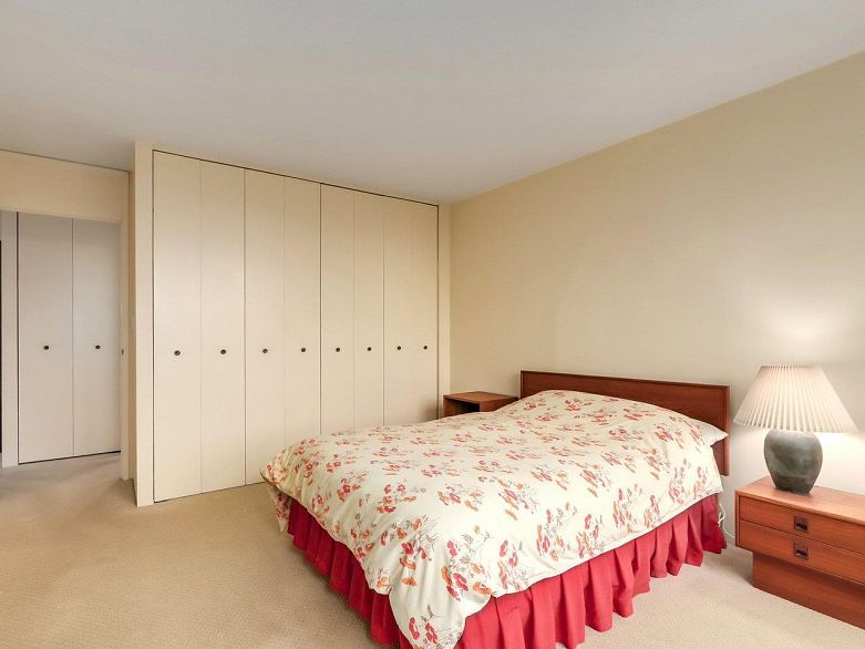 602 5350 Balsam Street