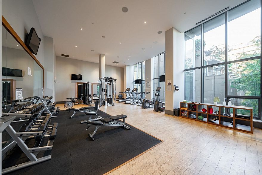 12F 288 1ST AVENUE, Vancouver BC V5Y 0E9