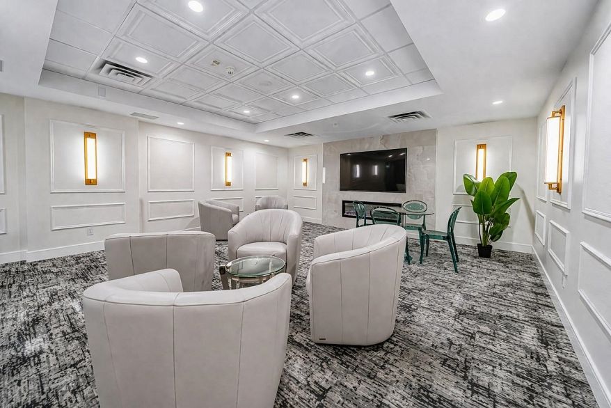 1301 1233 W Cordova Street