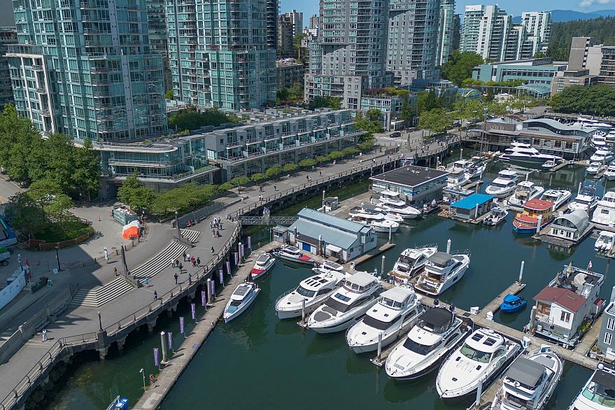 13C 1500 Alberni Street