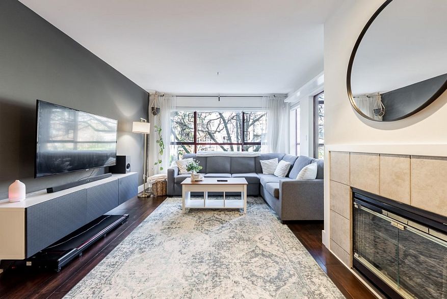 203 2140 W 12th Avenue