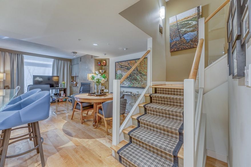 TH29 1295 W Cordova Street